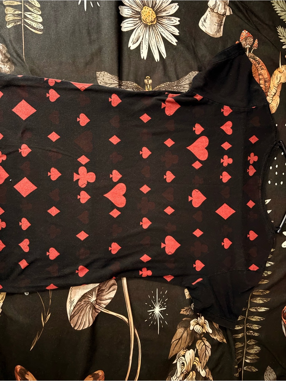 Disney Black Tee Alice in Wonderland Print - Picture 3 of 4